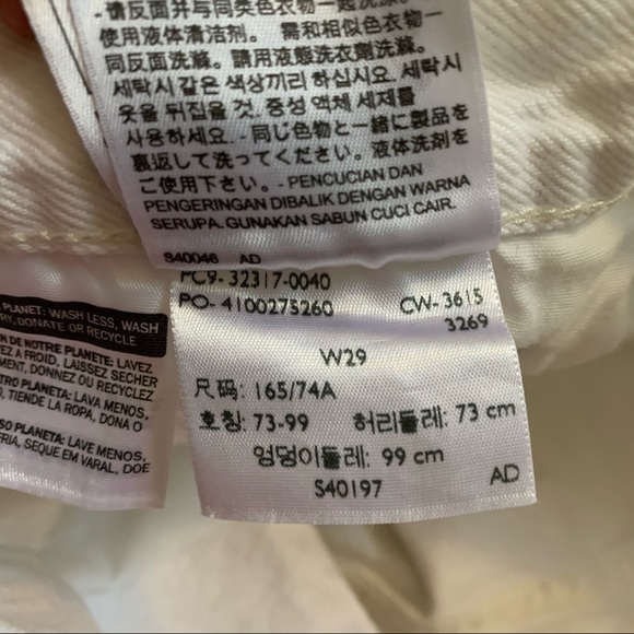 Levi’s 501 White Distressed High Rise Button Short - Picture 8 of 8